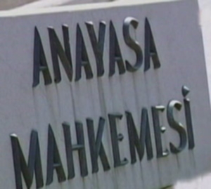 Anayasa Mahkemesinden Vize