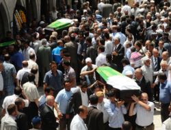 Sivasta Trafik Kazasında Ölen 3 Kişi Toprağa Verildi