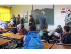 Kimse Yok Mudan Öğrencilere 500 Çocuk Üşümesin Yardımı