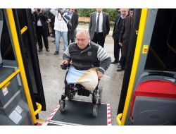 Manisada Engelliler Spor Yapmaya Özel Minibüsle Gidecek