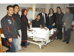 Suriyeli Hastalara Ak Partiden Ziyaret
