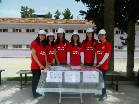 Acıpayam Anadolu Öğretmen Lisesi Türkçeye sahip çıkıyor
