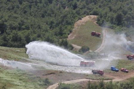 Adana'da orman yangını tatbikatı gerçeğini aratmadı