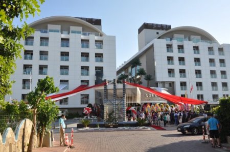 Alanya’da Mehteranlı Otel Açılışı