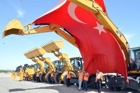 Ankara Büyükşehir’in makine parkı daha da güçlendi