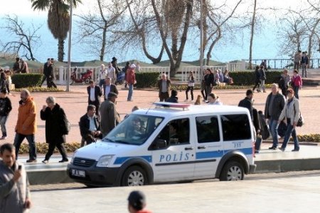 Antalya'da turizm sezonu boyunca güvenlik önlemleri artırıldı