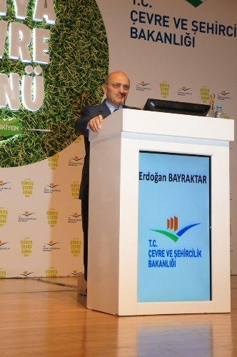 Bayraktar: Evsel atık ayrıştırma sistemi zorunlu olacak