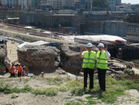 Bm Genel Sekreteri, Yenikapı'daki Arkeolojik Eserlere Hayran Kaldı