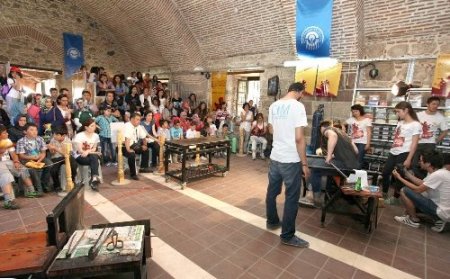 Cam Festivali’nin gözdesi cam heykeller oldu