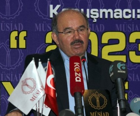 Çelik: Mayıs ayındaki başarılar birilerini rahatsız etti
