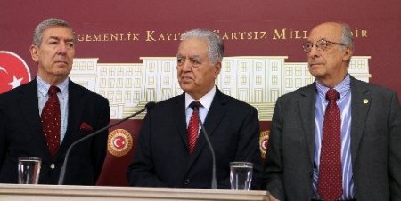 CHP'li Loğoğlu: Bu uyanış, gönül ve zihinlerin uyanışıdır