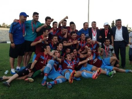 Coca-Cola Elit Akademi U18 Ligi Şampiyonu Trabzonspor