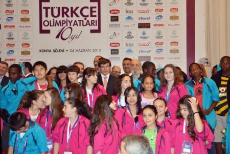 Davutoğlu: Bu Hareket Türk Milletinin Tarihteki Üçüncü Büyük Yürüyüşüdür