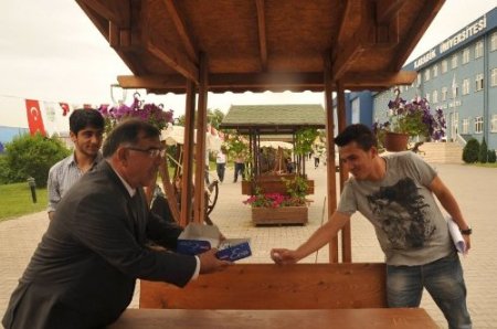 Düzce Valisi Adnan Yılmaz, Karabük Üniversitesi'ni gezdi