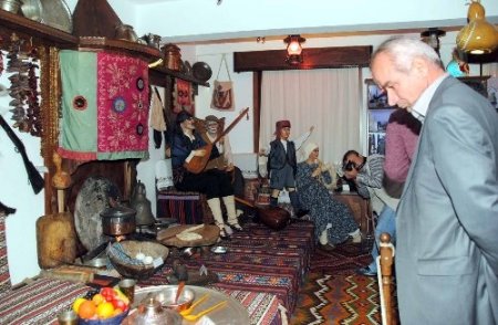 Evrenseki Kültür Evi, folklor bilimci ve turistlerin ziyaretine açıldı