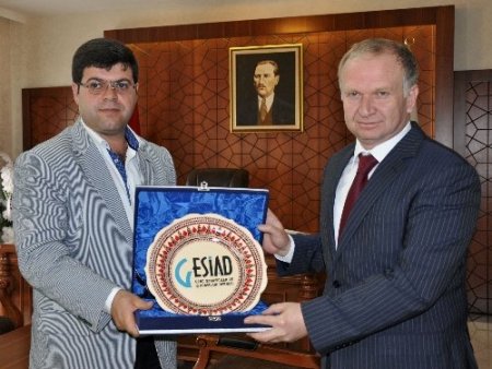 GESİAD’dan Nevşehir'in yeni Valisi’ne hoşgeldin ziyareti