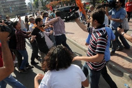Gezi Parkı eylemcilerine polis değil sınava gidemeyen vatandaş müdahale etti