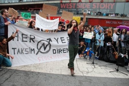 Gezi Parkı gösterisinde Türkiye karşıyı milletvekiline alkış