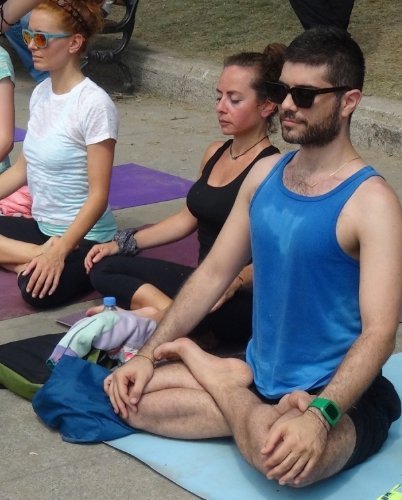 Gezi Parkı’nda yoga yaptılar
