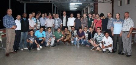 Gürcü üniversitelerinde okuyan 17 öğrenci Beşikdüzü'nü ziyaret etti