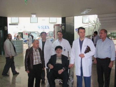 Hekimoğlu İsmail, Erzurum Şifa Hastanesi'ni ziyaret etti