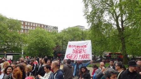 Hyde Park'ta Taksim protestosu