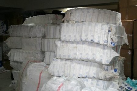 İzmir'de 1 milyon paket kaçak sigara ele geçirildi