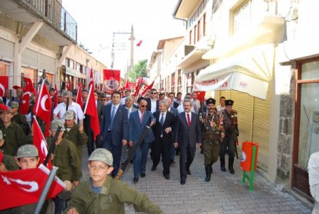 Kozan’da Kurtuluş Coşkusu