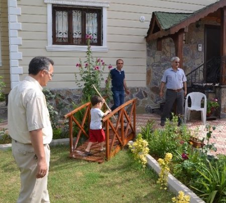 Kozan'daki en güzel bahçe belli oldu