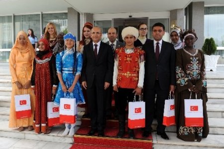 Maliye Bakanı: Ekonomideki düzeltmelerin Gezi Parkı ile alakası yok