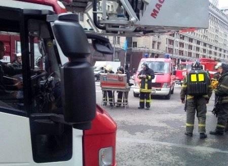 Moskova metrosunda yangın: 31 yaralı, 4 bin 500 kişi tahliye edildi