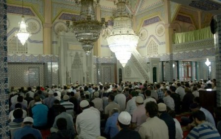 Müftü Veysel Çakı: Camiyi sadece namaz kılınan bir mekan olarak görmeyelim