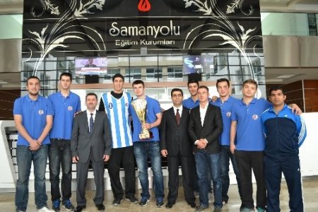 NBA yıldızı Enes Kanter, eski okulu Samanyolu’nda