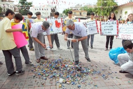Öğrenciler, atık pilin çevreye verdiği zarara dikkat çekti