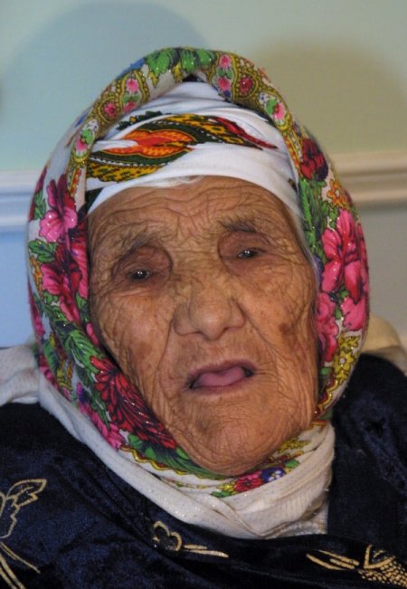 Özbekistanlı Tuti Yusupova 132 Yaşına Girdi