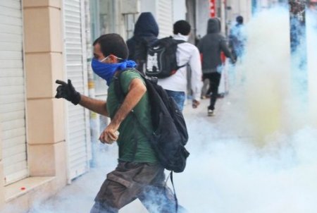 Park protestosunda CHP'lilerin de bulunduğu gruba müdahale
