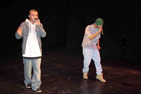 Rap'çı Gençler Uyuşturucu İle Mücadeli İçin Grup Kurdu