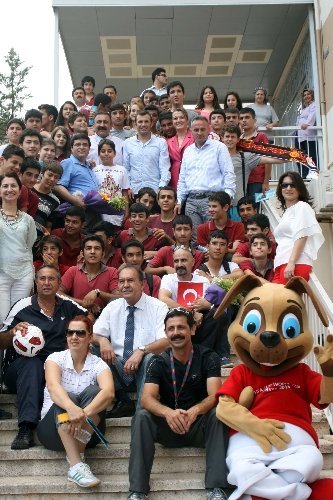 TFF, Antalya'daki liselerde FIFA U20 Dünya Kupası tanıtımı yaptı