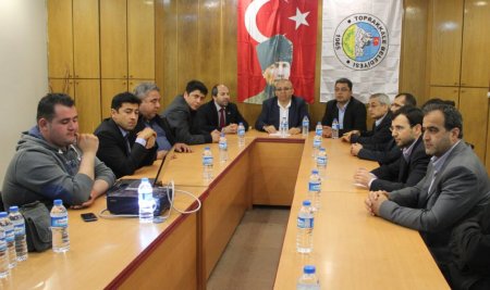 Toprakkale Belediye Başkanı Şanal, aktif gazetecikleri konuk etti