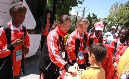 Türkçe sevdalısı çocuklar Samsunlularla buluşuyor