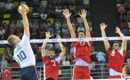 Türkiye: 3 - Letonya: 0