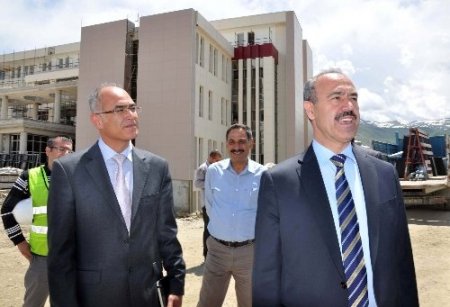 Vali Büyükersoy, yeni hastane inşaatını inceledi