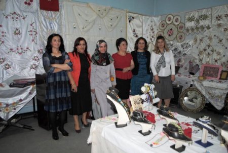 Yıl İçinde Yapılan Kursların Sergisi Açıldı
