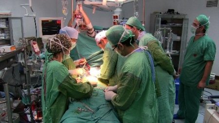 Yozgat’ta ilk defa açık kalp ve akciğer kist hidatiği ameliyatı yapıldı