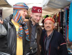 Rusların Yüzde 37si Tatil Tercihini Acente Temsilciliğiyle Yapıyor