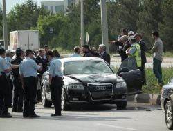 Mhpli Balın Makam Otomobilinin Çarptığı Kadın Hayatını Kaybetti
