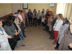 Ödemişte Anne Baba Okulu Mezunlarını Verdi