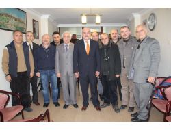 Vali İpek: Gazeteciler Önemli Bir Sorumluluğu Yerine Getiriyor