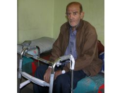 Komşularının Sahip Çıktığı Yaşlı Adam, Devletten Yardım Bekliyor