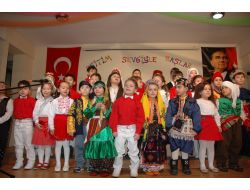 Anasınıfı Öğrencilerinden Türkçe Programı